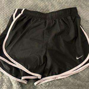 Nike Women’s Black Dri-Fit Shorts Size Small - NWT - $32 Retail